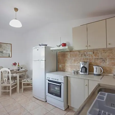 Leo And Emily's House Nyaraló