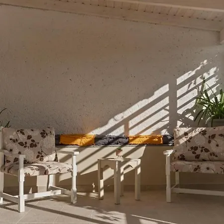 Leo And Emily's House Feriehus